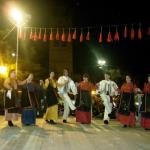 Καλές Αποκριές, με το χαμόγελο στα χείλη και με την ζωντάνια της νιότης...