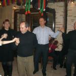 στιγμιότυπα από το γλέντι που ακολούθησε 